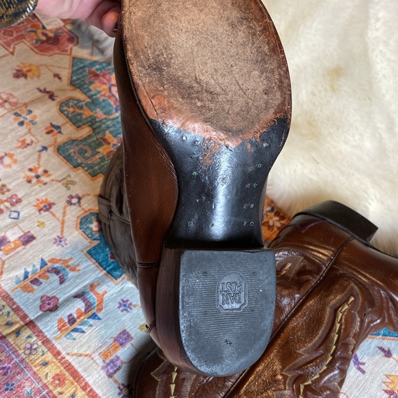 DAN POST MEN LEATHER CIWBOY BOOTS SIZE 10.5 D - Picture 7 of 10